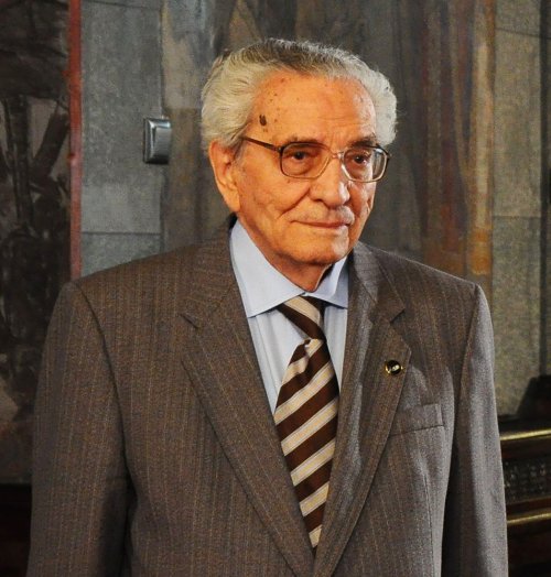 În onoarea profesorului Viorel Cosma, „Patriarhul muzicologiei româneşti”