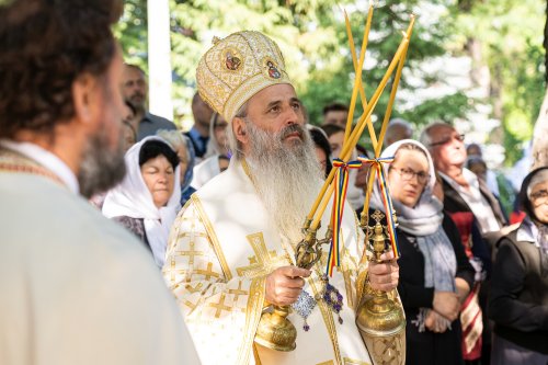 Mănăstirea Bucium și‑a cinstit ocrotitorii în Duminica Sfinților Români