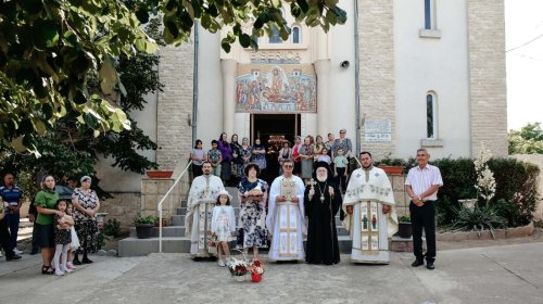 Sărbătoarea Sfinților Români în parohia tulceană Ostrov